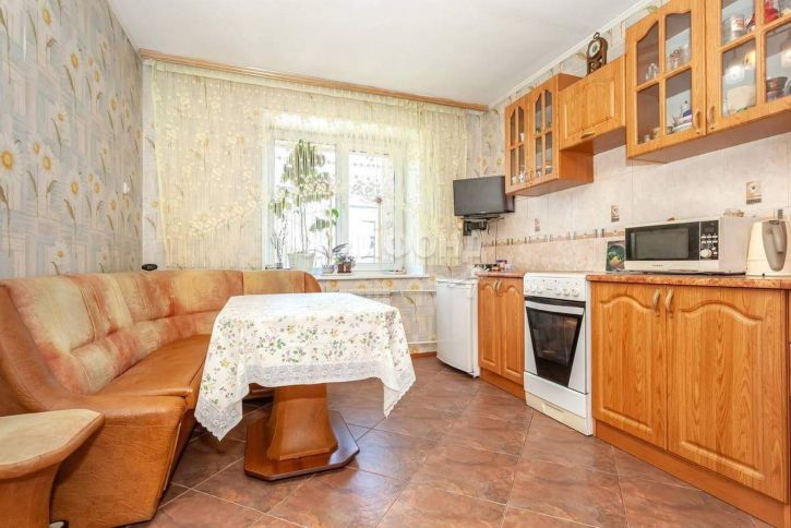 3-комн квартира Островского улица, д.53/1