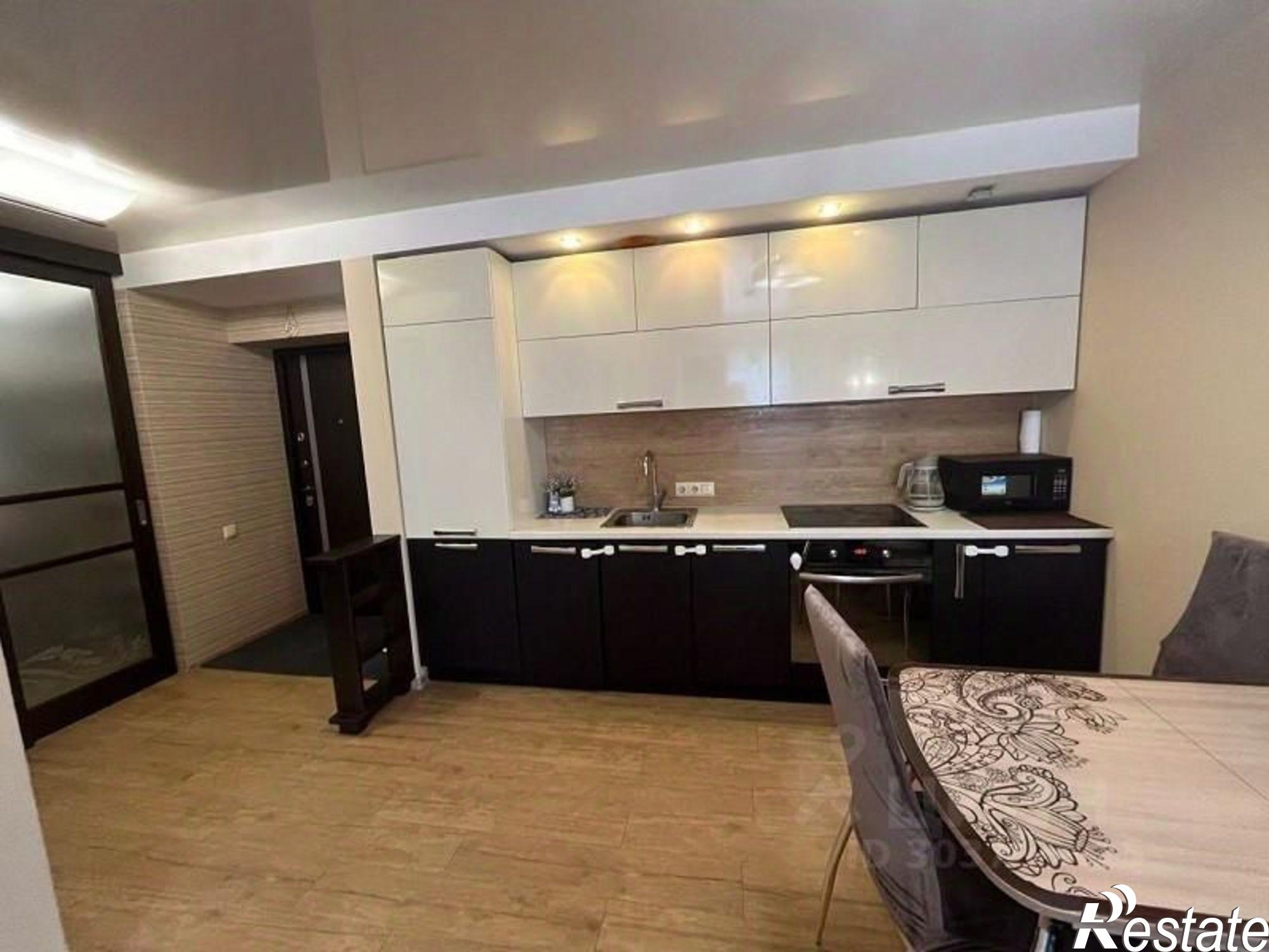 Купить квартиру за 5 600 000 рублей на ул Новосибирская, 4