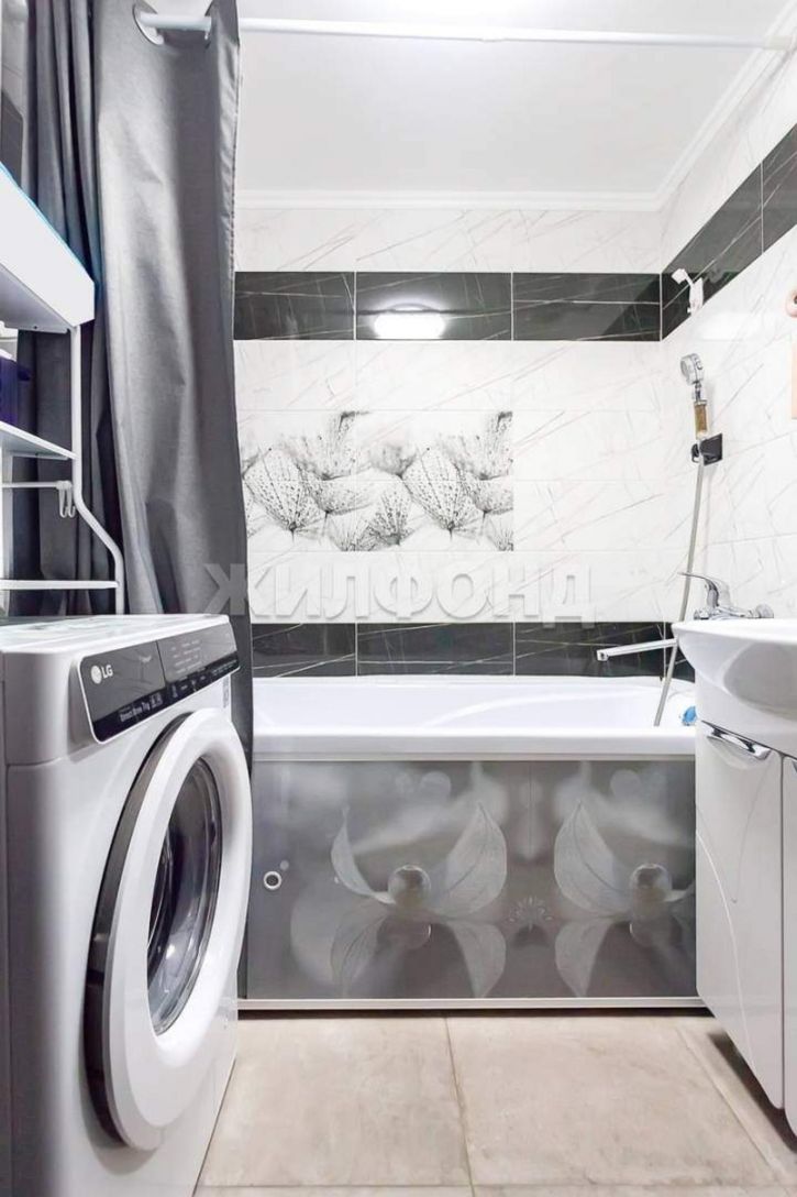 2-комн квартира М.Горького улица, д.1