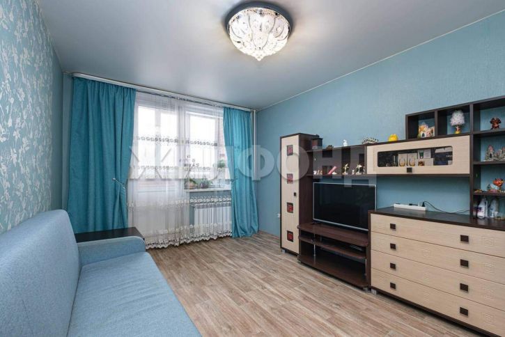 3-комн квартира К.Маркса улица, д.4