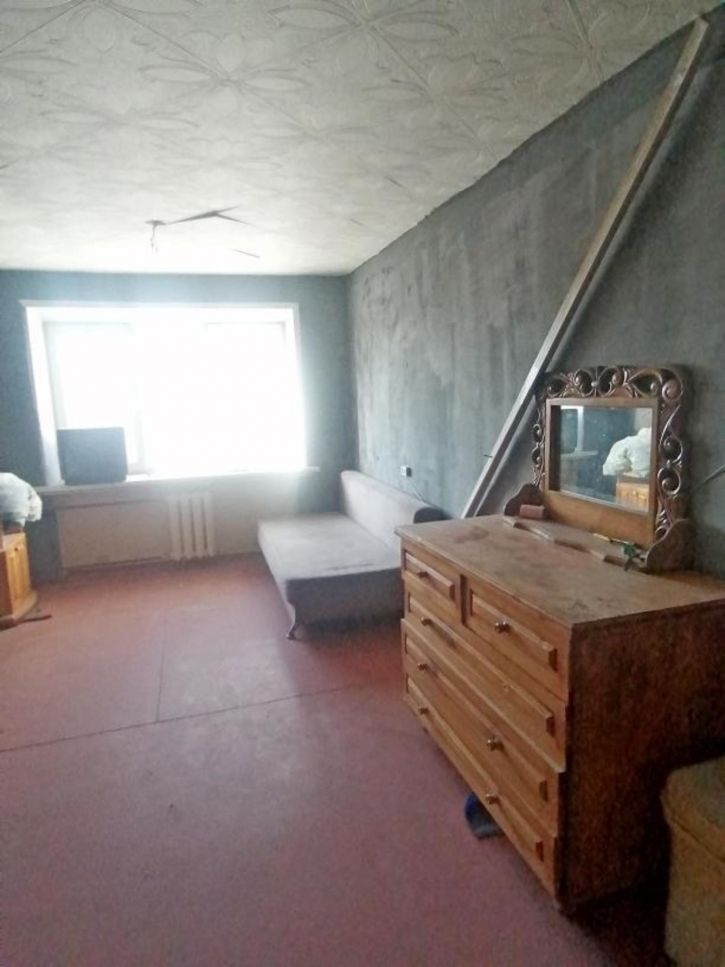 Комната Боровая, 100