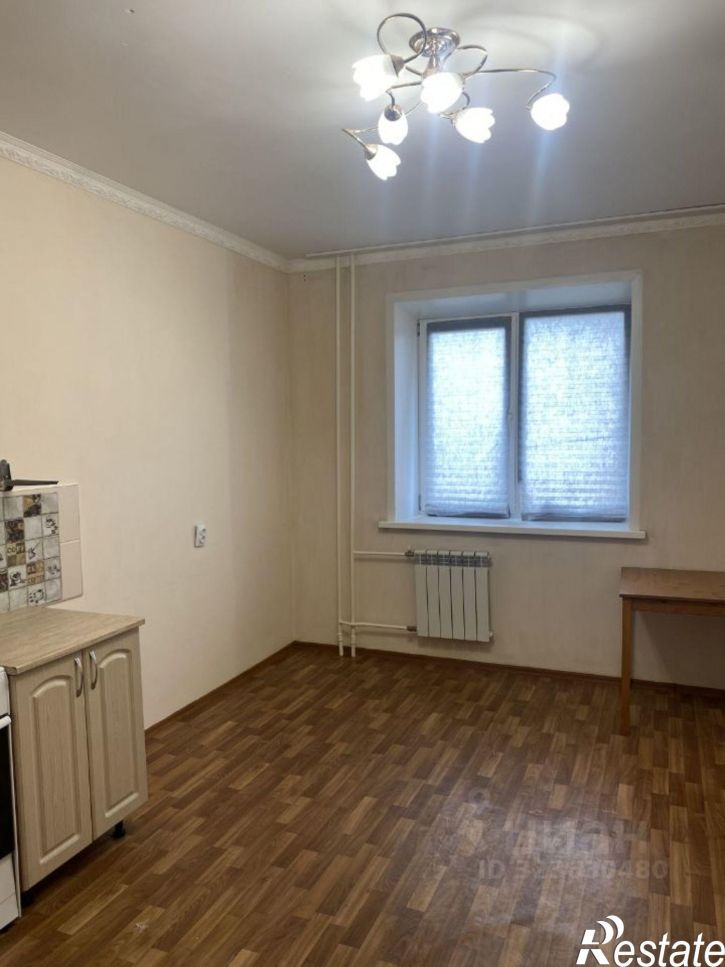 1-комн квартира Радужный мкр, 3,  д. 3