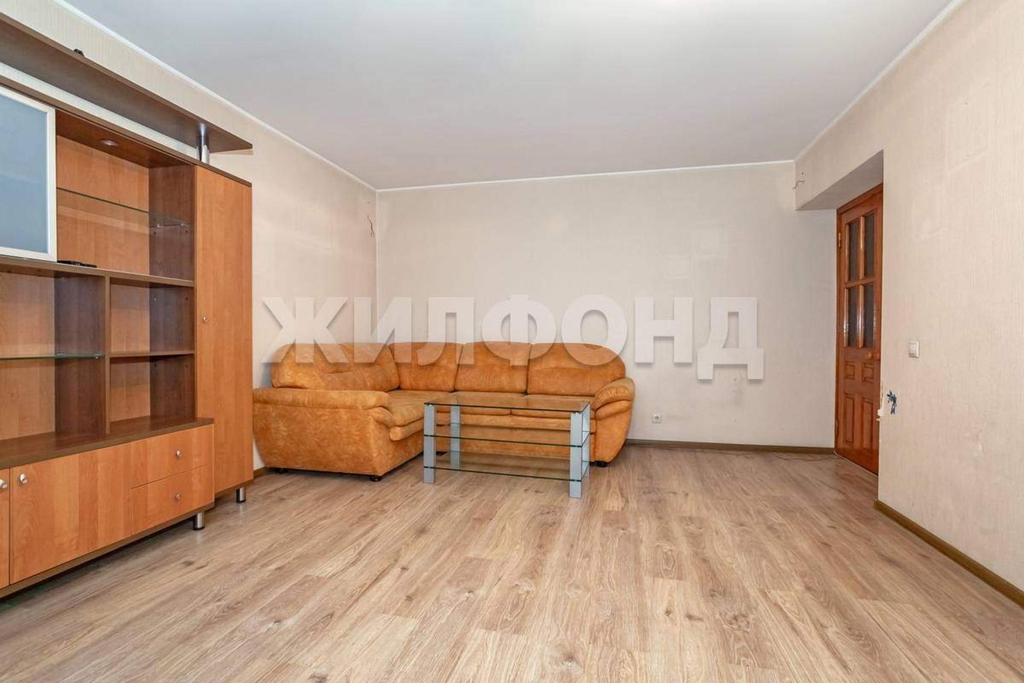 Купить квартиру за 8 500 000 рублей на М.Горького улица, д.14