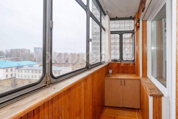 3-комн квартира М.Горького улица, д.14