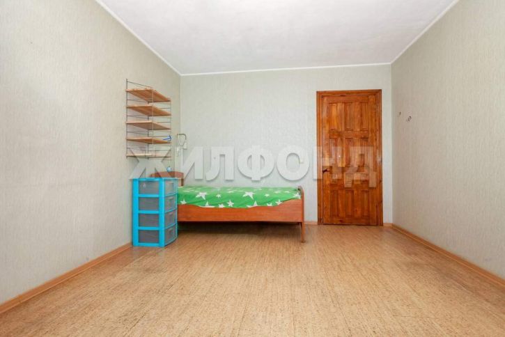 3-комн квартира М.Горького улица, д.14