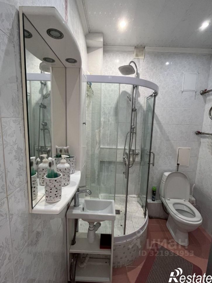 2-комн квартира Речкуновский пер, 1,  д. 1