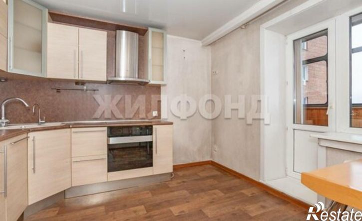 3-комн квартира улица Максима Горького, 14,  д. 14