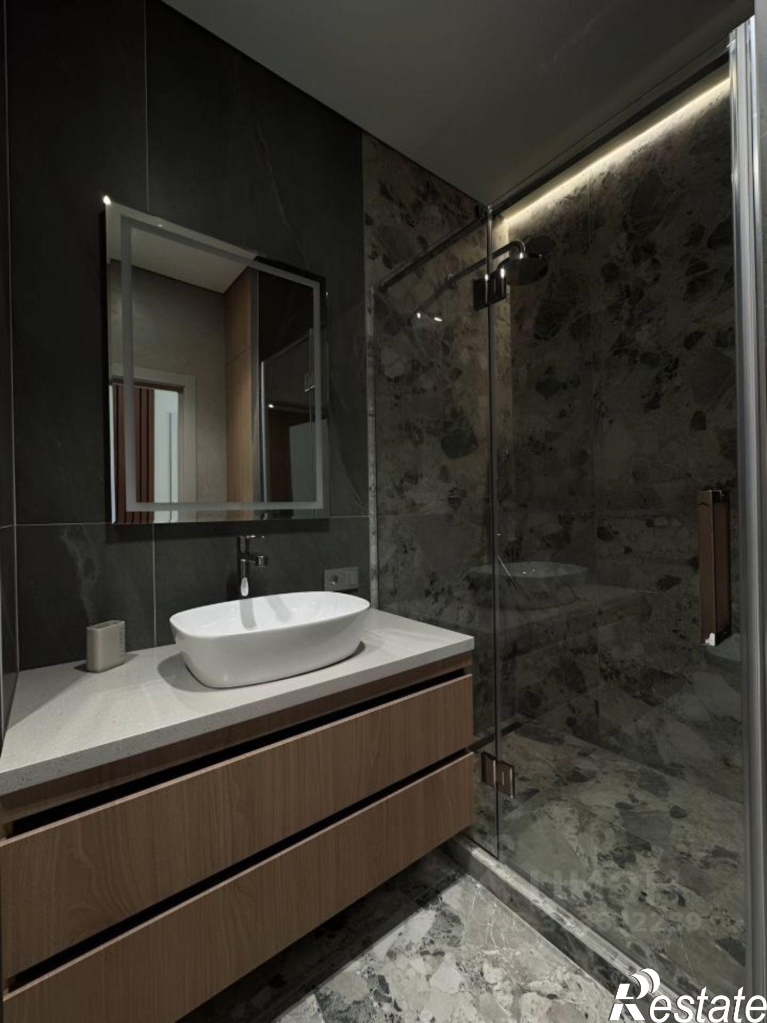 Сдать квартиру за 45 000 рублей на ул Первомайская, 11