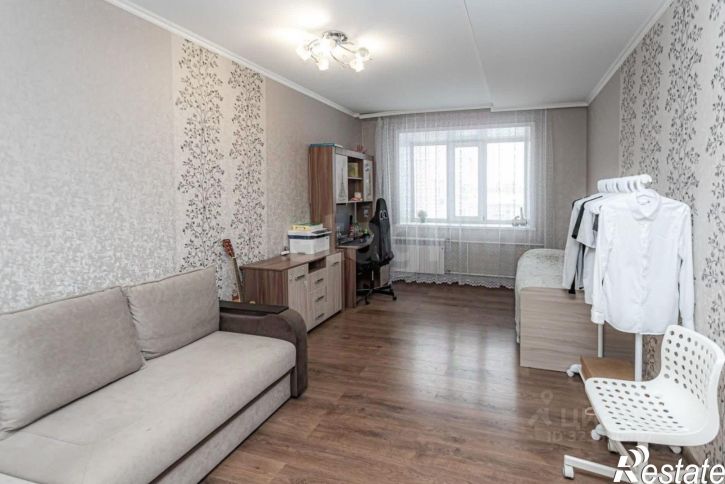 3-комн квартира улица Олега Кошевого, 6,  д. 6