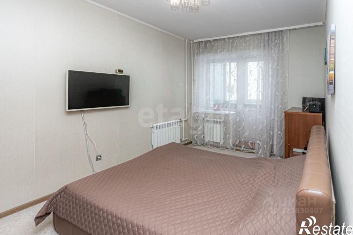 3-комн квартира улица Олега Кошевого, 6,  д. 6