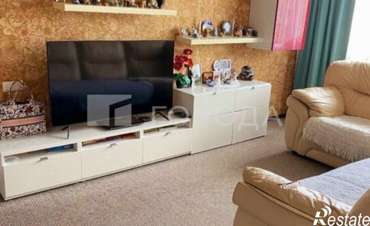 3-комн квартира ул Новосибирская, 18,  д. 18