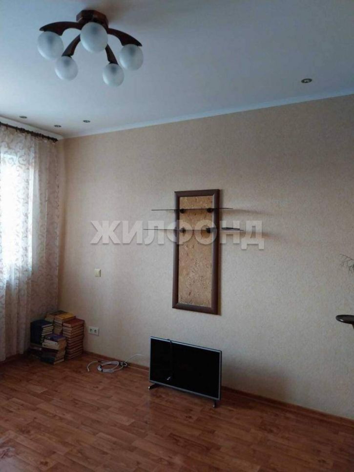 2-комн квартира 30 лет Победы улица, д.1