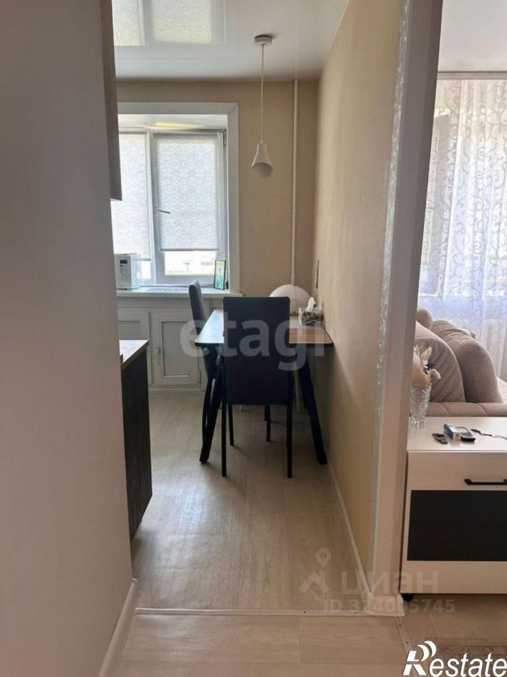 2-комн квартира улица Свердлова, 1,  д. 1