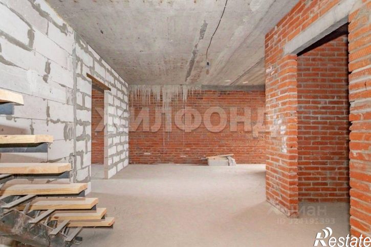 3-комн квартира улица Карла Маркса, 11,  д. 11