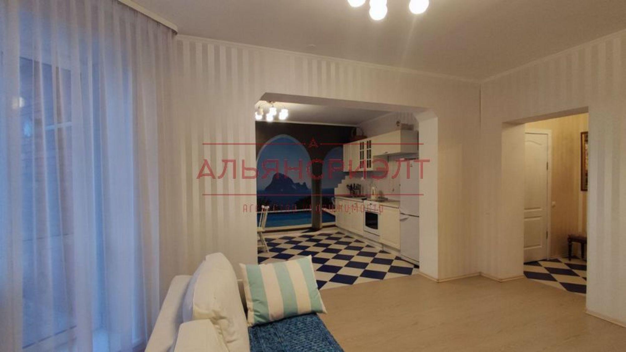 Купить квартиру за 8 500 000 рублей на Новосибирская область,Бердск,Речкуновская Зона О,1