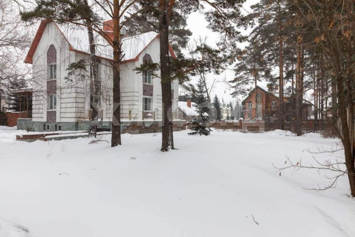 Коттедж/дом Таежная улица