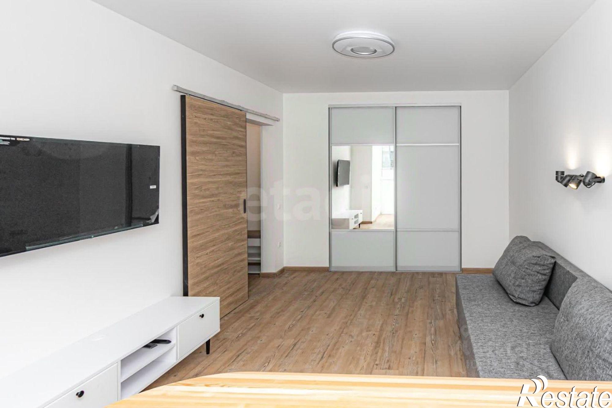 Сдать квартиру за 25 000 рублей на ул Новосибирская, 18