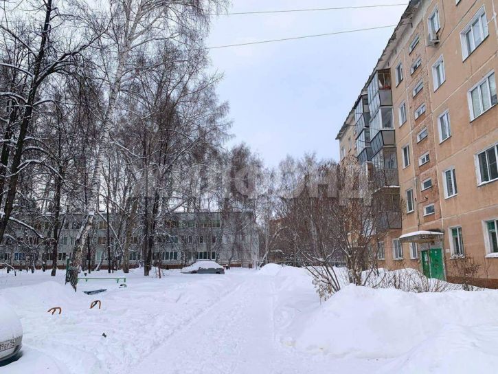 1-комн квартира Микрорайон улица, д.63