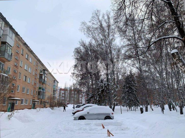 1-комн квартира Микрорайон улица, д.63