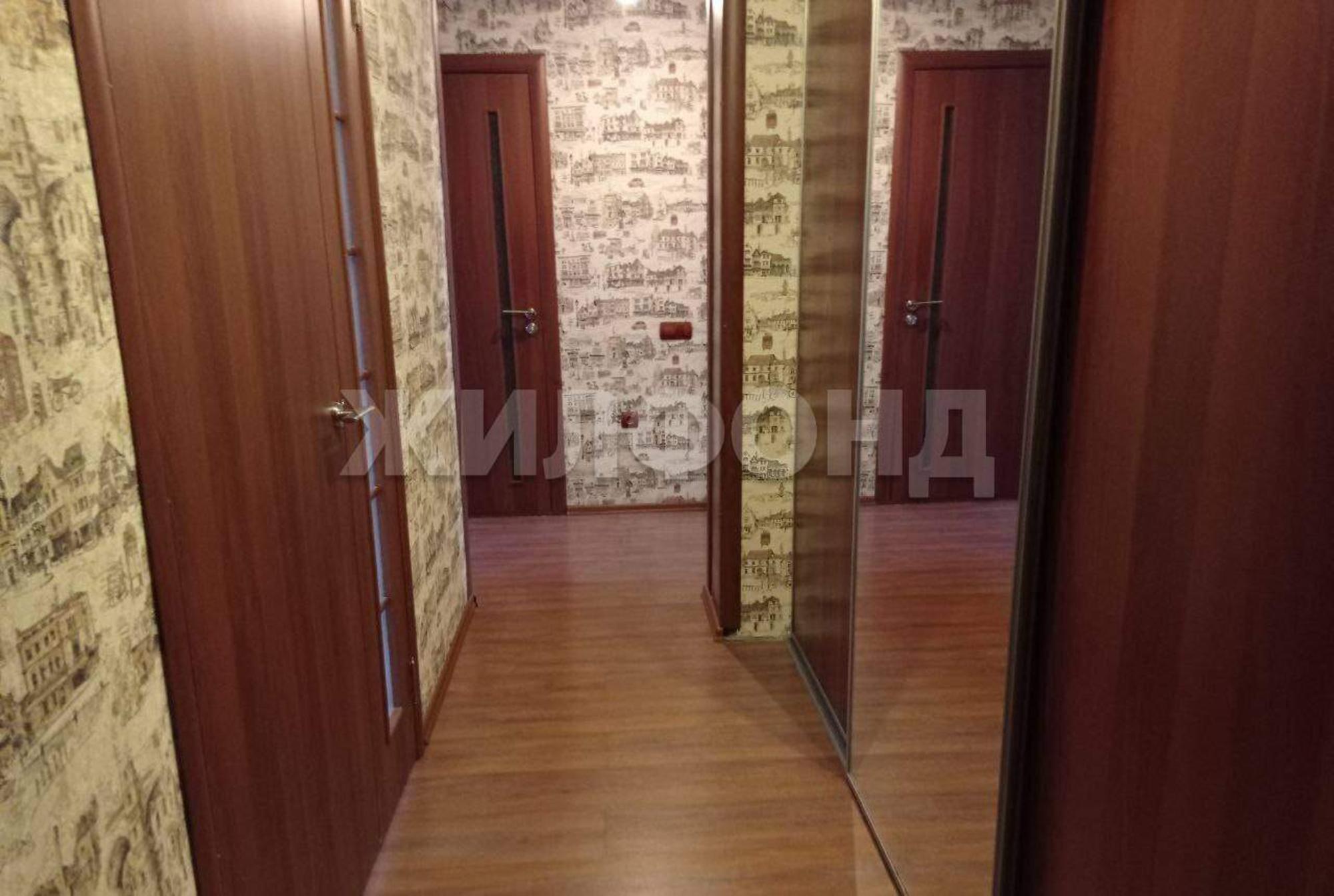 Купить квартиру за 6 100 000 рублей на Пархоменко улица, д.5