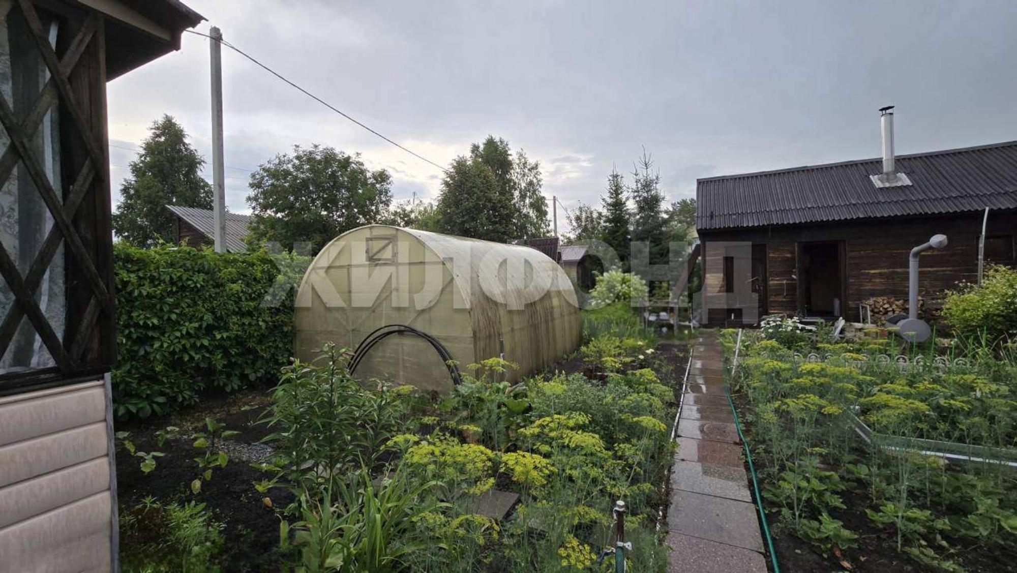Купить дачу, дом, коттедж за 3 200 000 рублей на Кедровая улица
