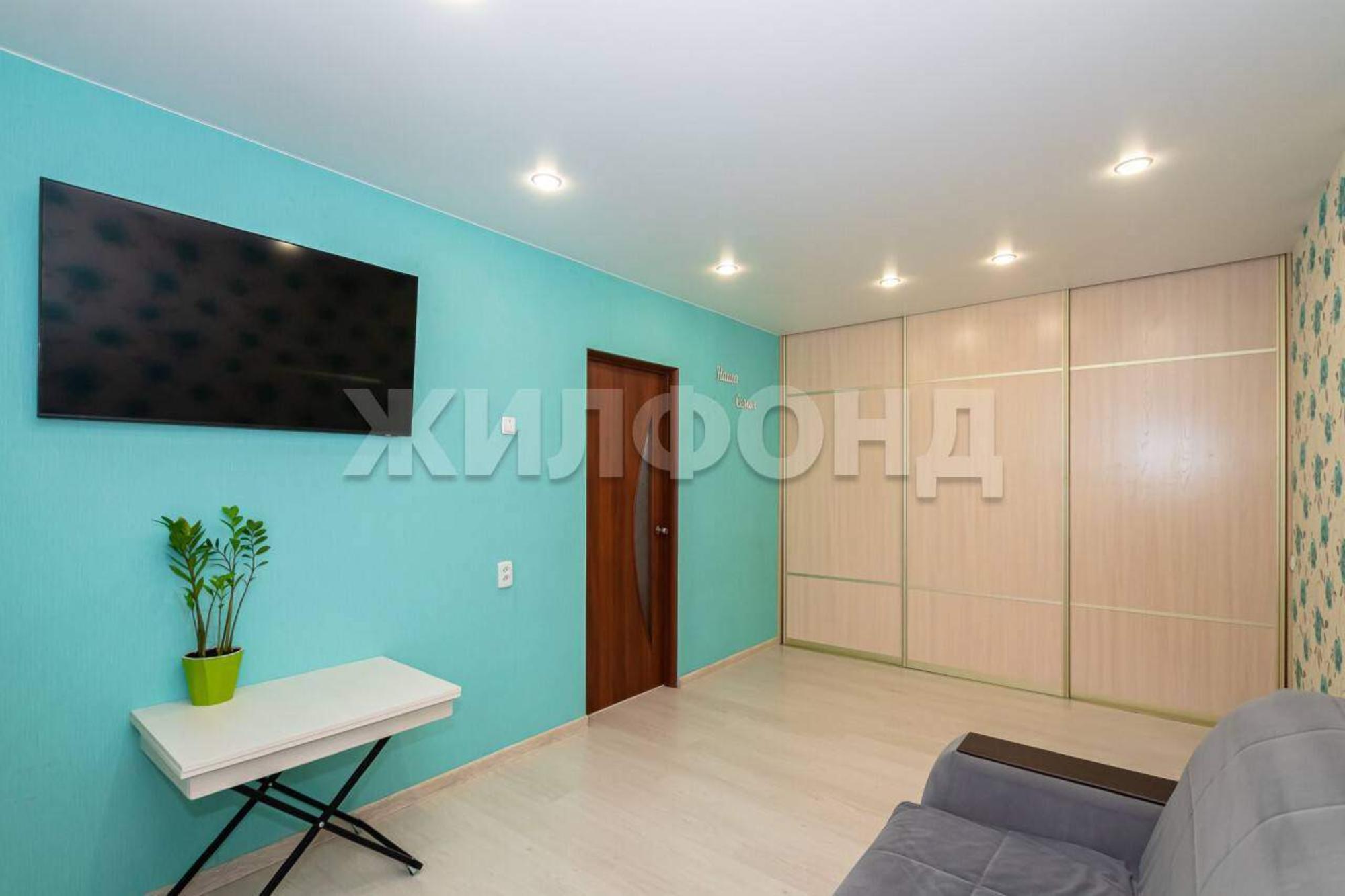 Купить квартиру за 4 750 000 рублей на Кирова улица, д.30