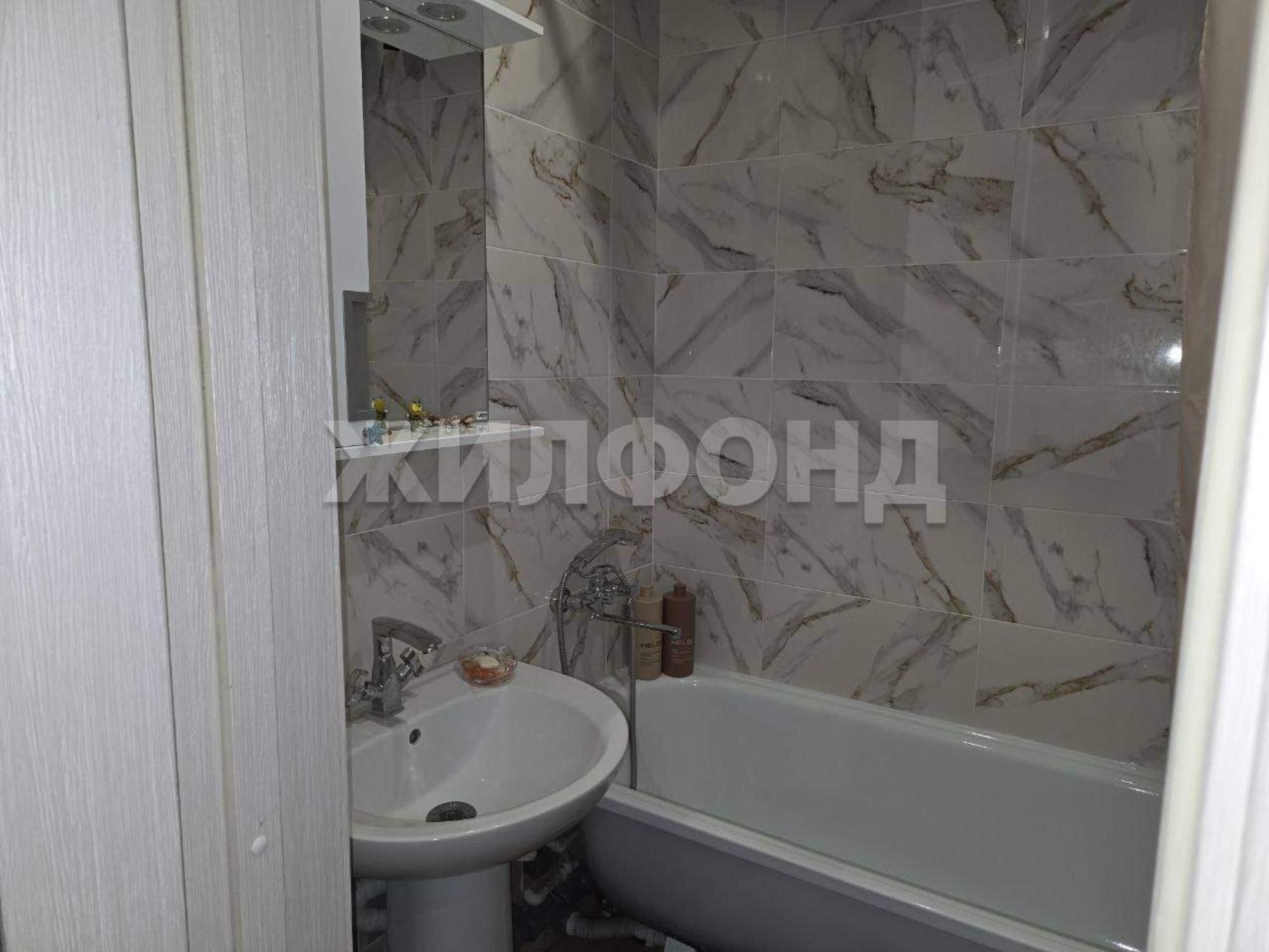 Купить квартиру за 4 950 000 рублей на К.Маркса улица, д.7