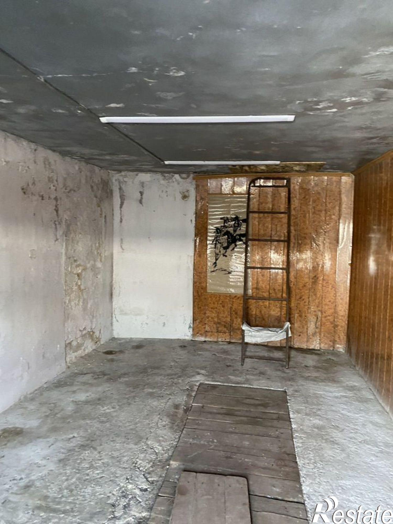 Купить гараж, место в паркинге за 950 028 рублей
