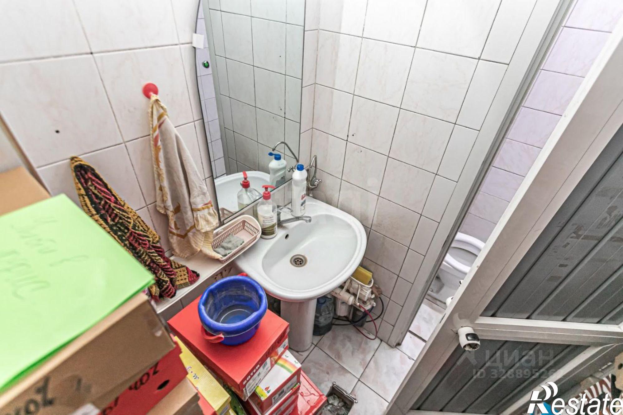 Купить торговое помещение за 41 636 600 рублей на улица Карла Маркса, 35