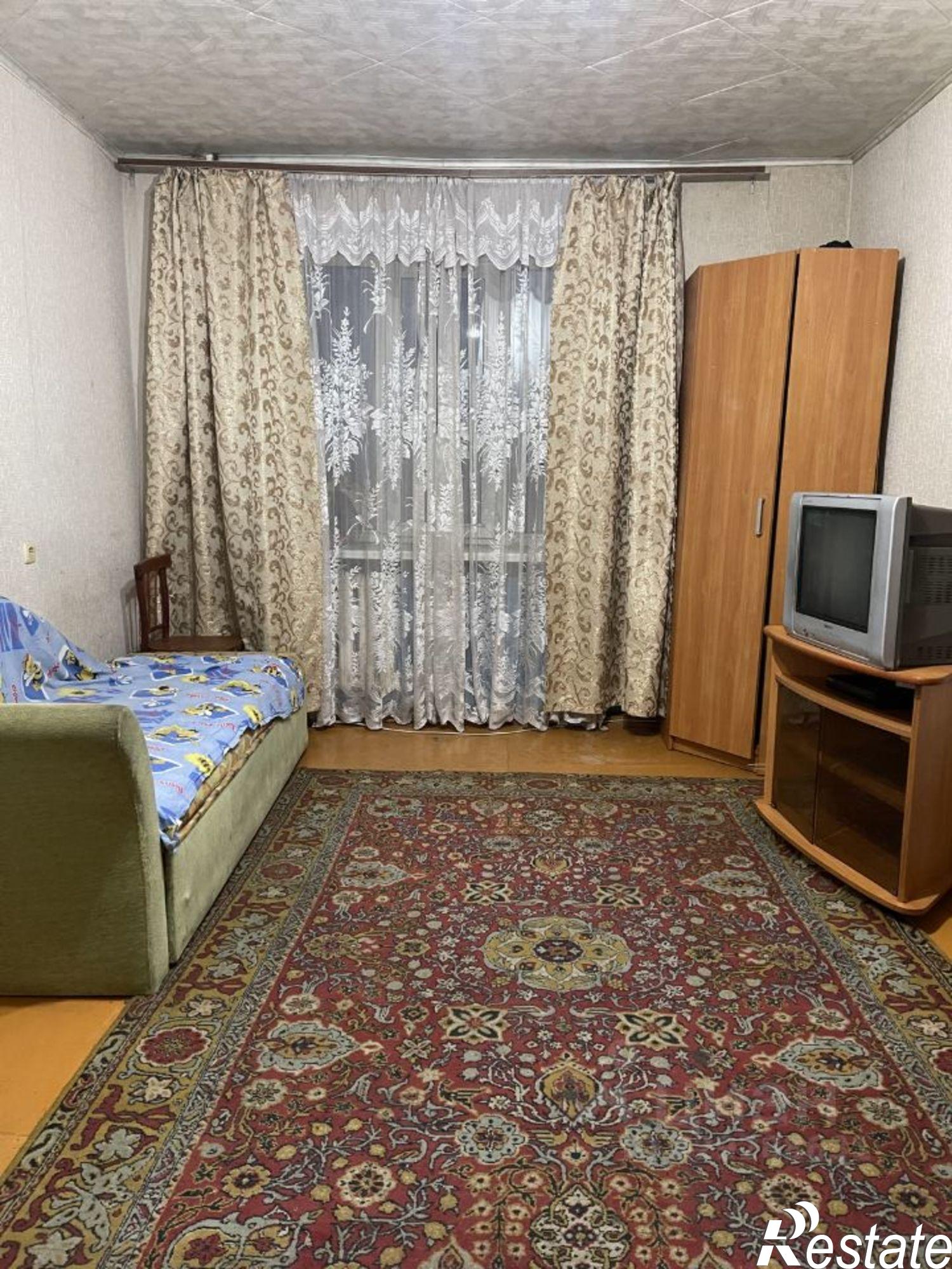 Сдать комнату за 10 000 рублей на ул К.Маркса, 62