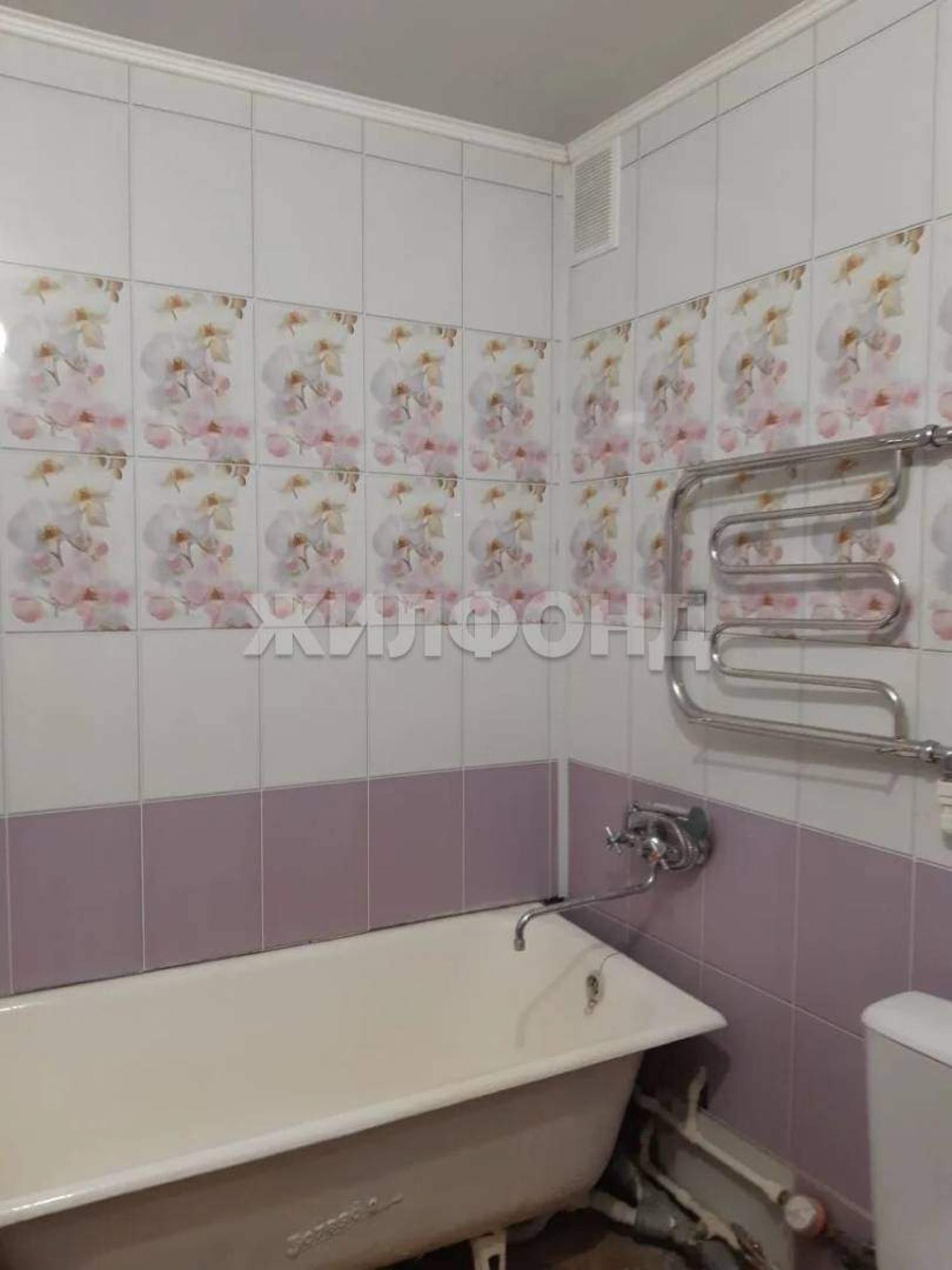 Купить квартиру за 3 300 000 рублей на Ушакова улица, д.3
