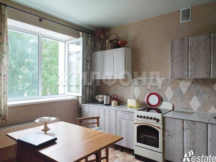 2-комн квартира ул Большевистская, 53,  д. 53