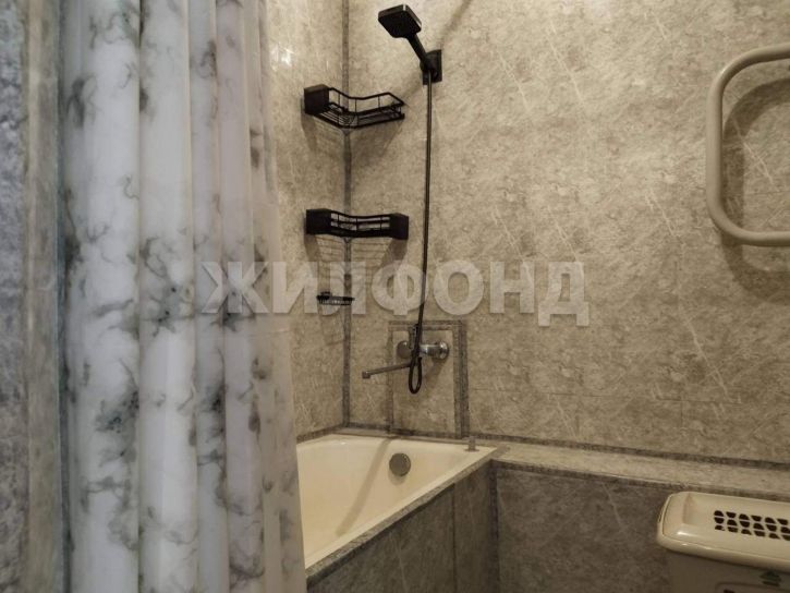 2-комн квартира Луговская улица, д.98