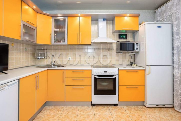2-комн квартира Красная Сибирь улица, д.132