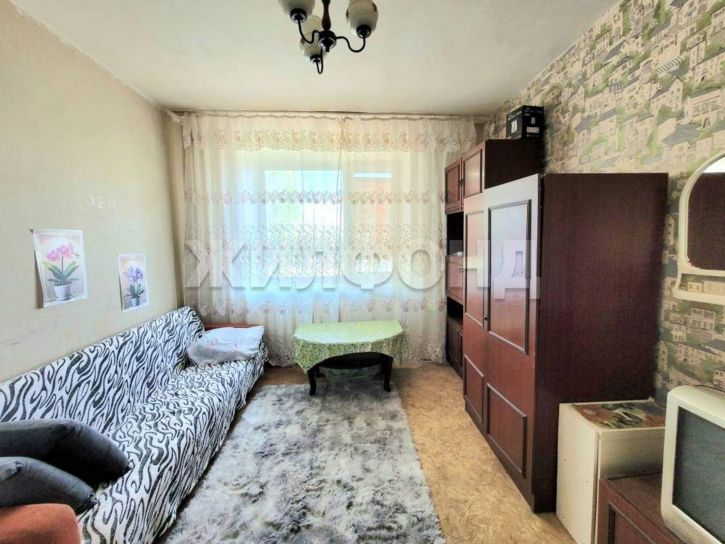 Комната Боровая улица, д.102