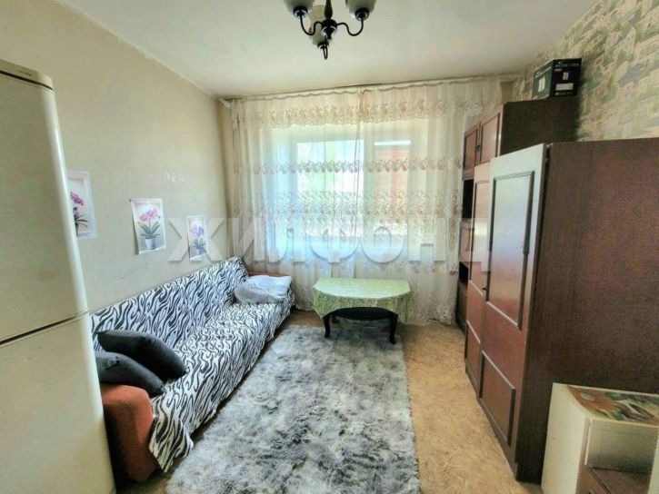 Комната Боровая улица, д.102