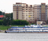 2-комн, 73кв м, этаж 1/10  Попова, 11/2