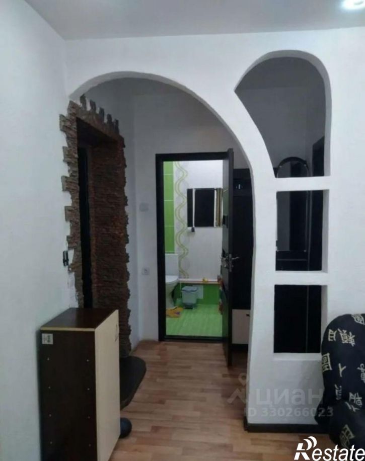 2-комн квартира Радужный мкр, 1,  д. 1