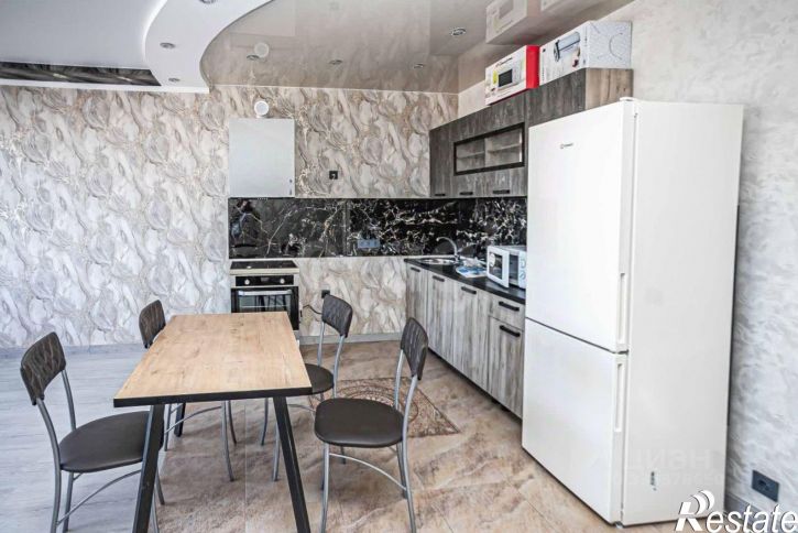 4-комн квартира улица Ленина, 132,  д. 132