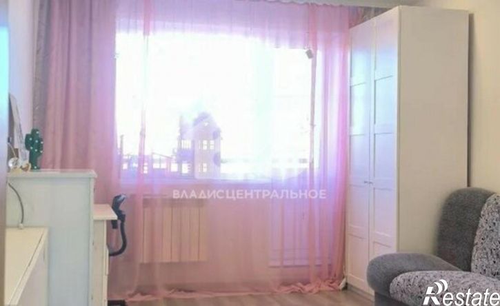 3-комн квартира ул Большевистская, 53,  д. 53