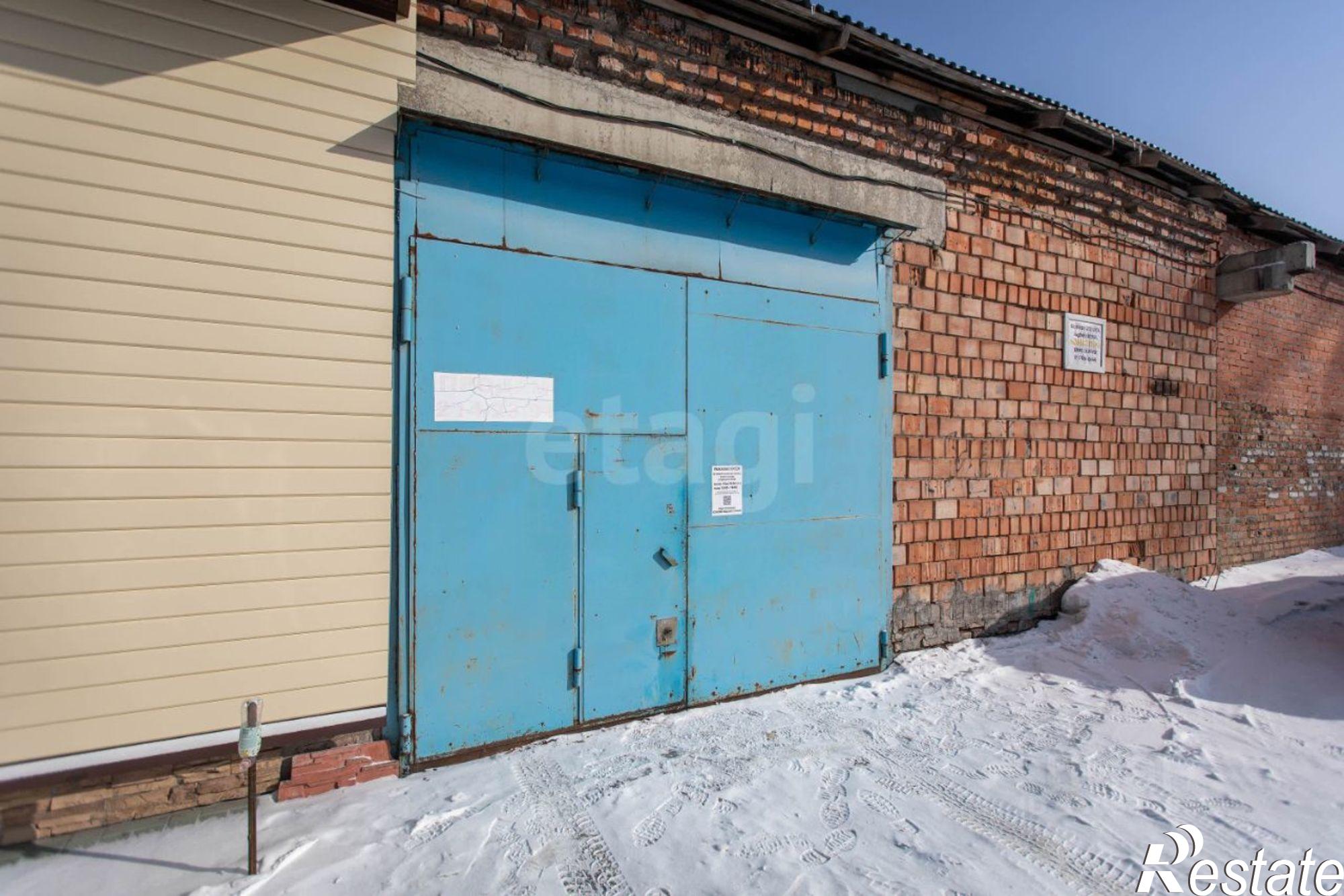 Купить гараж, место в паркинге за 2 600 000 рублей на ул Ленина, 34/5