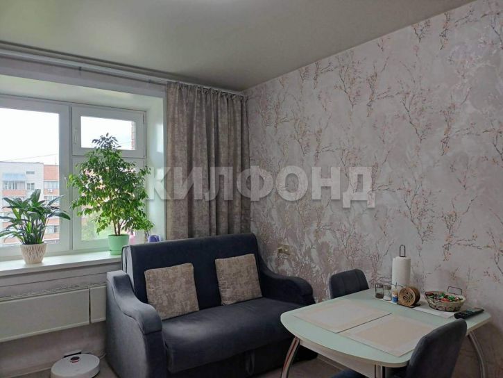 2-комн квартира Павлова улица, д.10