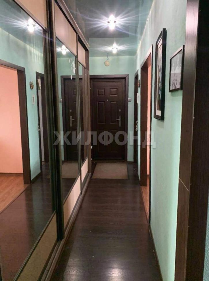 3-комн квартира Островского улица, д.77