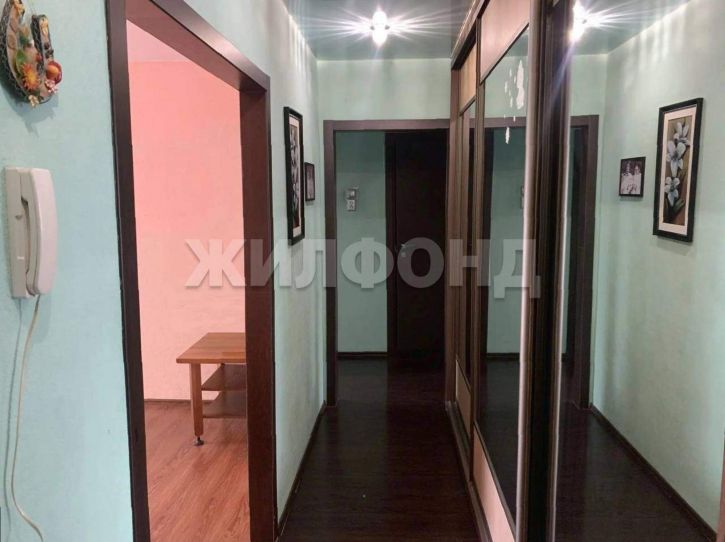 3-комн квартира Островского улица, д.77