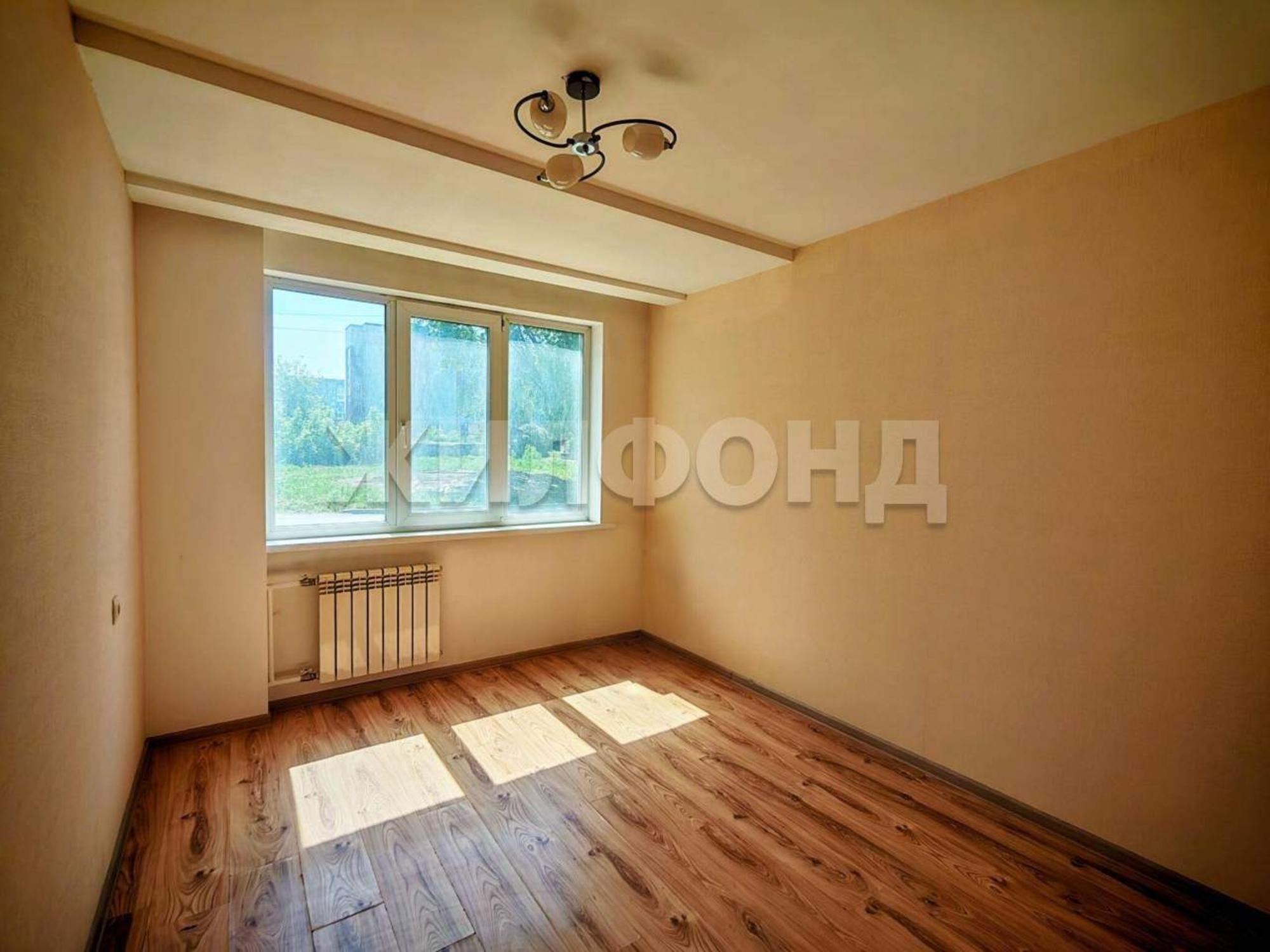 Купить квартиру за 3 700 000 рублей на К.Маркса улица, д.71