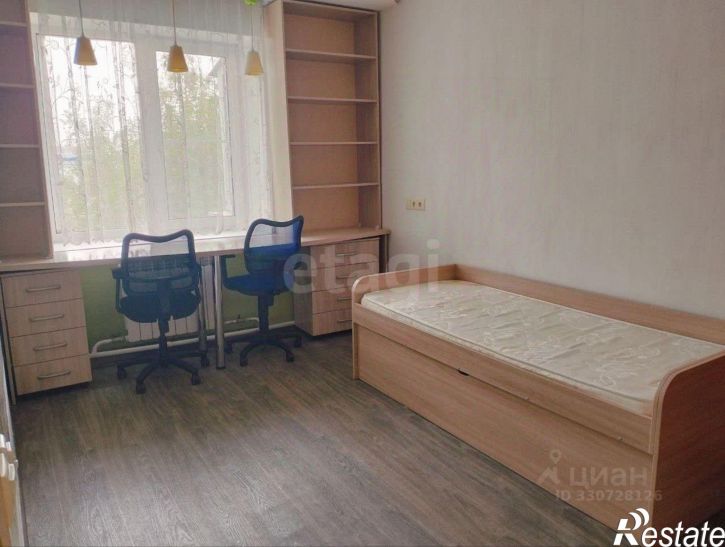 3-комн квартира ул Попова, 3,  д. 3