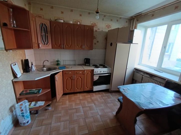 2-комн квартира Попова, 35