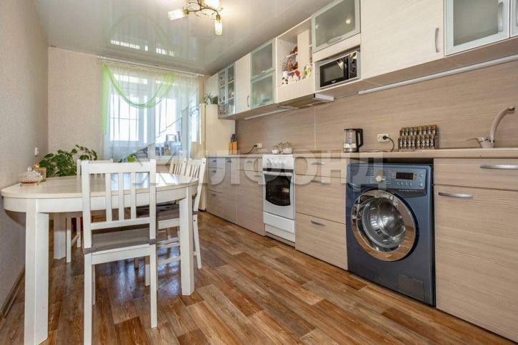 3-комн квартира Лунная улица, д.51