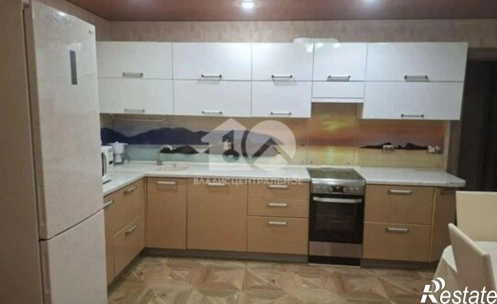 4-комн квартира улица Карла Маркса, 57,  д. 57