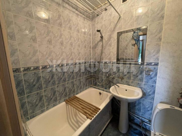 2-комн квартира 35-я улица, д.1